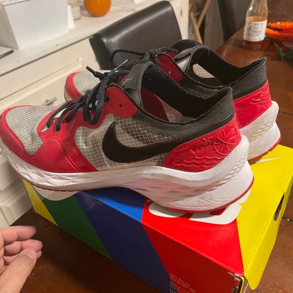 Ua street hawkers DS. Plus free jordans and airmax - Picture 7 of 9